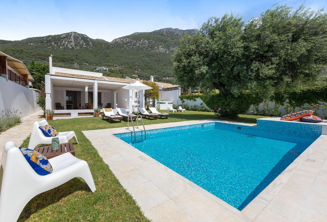 Del Mar Villa *